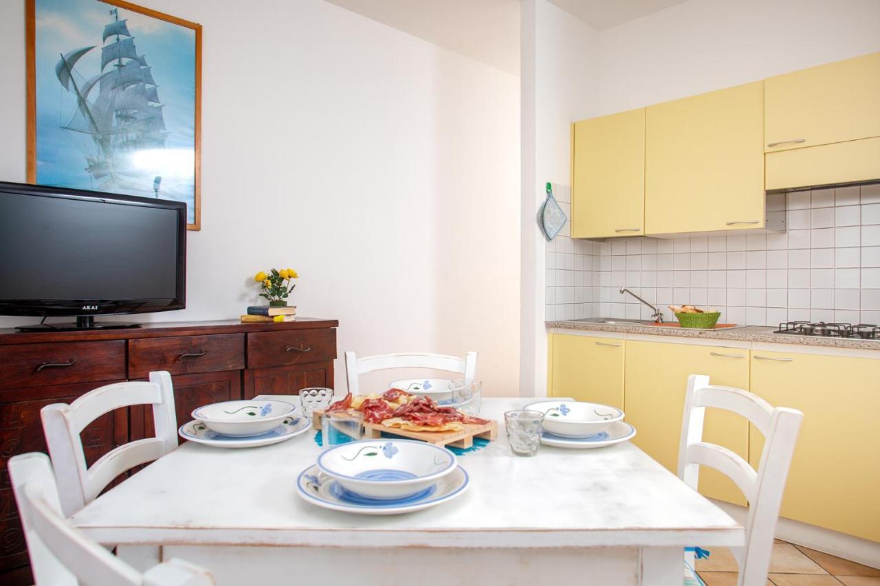 Appartamenti Lungoni Santa Teresa Gallura Εξωτερικό φωτογραφία
