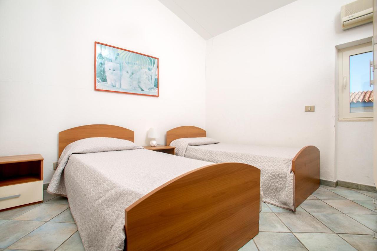 Appartamenti Lungoni Santa Teresa Gallura Εξωτερικό φωτογραφία